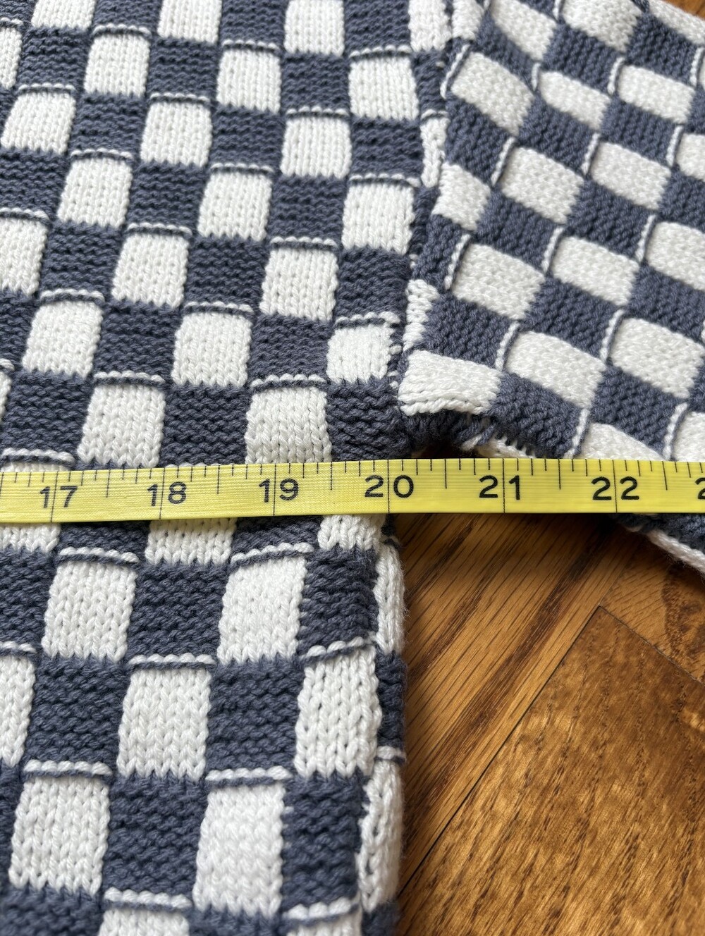 Sincerely Jule NWT Blue Grey And White Checkerbiard Kinit Cardigan L - Picture 8 of 11